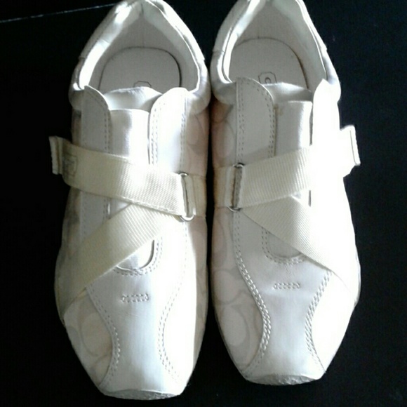 Coach Shoes - NWOT Coach Sneaks